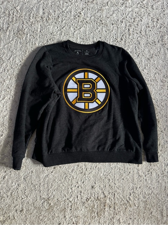 Antigua Sweaters - Women’s xl Antigua Black Crewneck Sweater with Yellow & White Logo